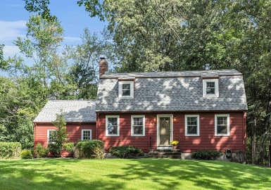 24 Whippletree Rd, Chelmsford, Massachusetts 01824, 4 Bedrooms Bedrooms, 7 Rooms Rooms,1.5 BathroomsBathrooms,Residential,For Sale,Whippletree Rd,73161521