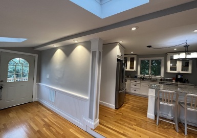 25 Menlo Ave, Lynn, Massachusetts 01905, 2 Bedrooms Bedrooms, 5 Rooms Rooms,1 BathroomBathrooms,Residential Lease,For Rent,Menlo Ave,73191323