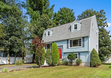18 Cedarwood Rd, Billerica, Massachusetts 01821, 4 Bedrooms Bedrooms, 8 Rooms Rooms,2.5 BathroomsBathrooms,Residential,For Sale,Cedarwood Rd,73163984