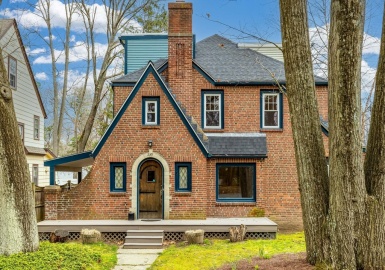 259 Trafton Rd, Springfield, Massachusetts 01108, 4 Bedrooms Bedrooms, 8 Rooms Rooms,2.5 BathroomsBathrooms,Residential Lease,For Rent,Trafton Rd,73223907