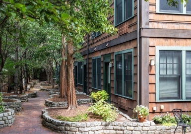429 Norfolk Street, Somerville, Massachusetts 02143, 1 Bedroom Bedrooms, 3 Rooms Rooms,1 BathroomBathrooms,Residential,For Sale,Union Place,Norfolk Street,73163996