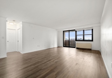 9 Hawthorne Place, Boston, Massachusetts 02114, 1 Bedroom Bedrooms, 3 Rooms Rooms,1 BathroomBathrooms,Residential Lease,For Rent,Hawthorne Place,73230263