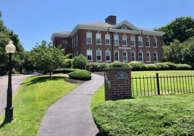 760 Highland Ave, Needham, Massachusetts 02494, 2 Bedrooms Bedrooms, 5 Rooms Rooms,2 BathroomsBathrooms,Residential Lease,For Rent,Highland Ave,73193415