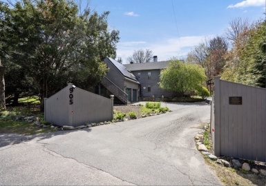 905 Main Street, West Newbury, Massachusetts 01985, 3 Bedrooms Bedrooms, 9 Rooms Rooms,3.5 BathroomsBathrooms,Residential,For Sale,Main Street,73148480