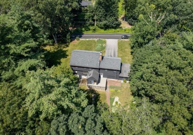 425 Stow, Marlborough, Massachusetts 01752, 3 Bedrooms Bedrooms, 9 Rooms Rooms,2.5 BathroomsBathrooms,Residential,For Sale,Stow,73092665