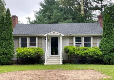 56 Chapel St, Pembroke, Massachusetts 02359, 2 Bedrooms Bedrooms, 4 Rooms Rooms,1 BathroomBathrooms,Residential,For Sale,Chapel St,73158455