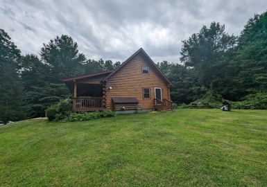 30 Lincoln Point Rd, Charlton, Massachusetts 01507, 3 Bedrooms Bedrooms, 6 Rooms Rooms,2 BathroomsBathrooms,Residential,For Sale,Lincoln Point Rd,73148486