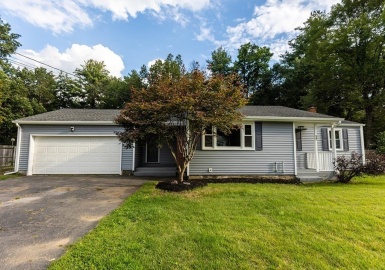 17 Gargon Ter, Southwick, Massachusetts 01077, 3 Bedrooms Bedrooms, 5 Rooms Rooms,1 BathroomBathrooms,Residential,For Sale,Gargon Ter,73149655