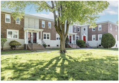 34 Newman Rd, Malden, Massachusetts 02148, 2 Bedrooms Bedrooms, 5 Rooms Rooms,1 BathroomBathrooms,Residential,For Sale,Village Green,Newman Rd,73144256
