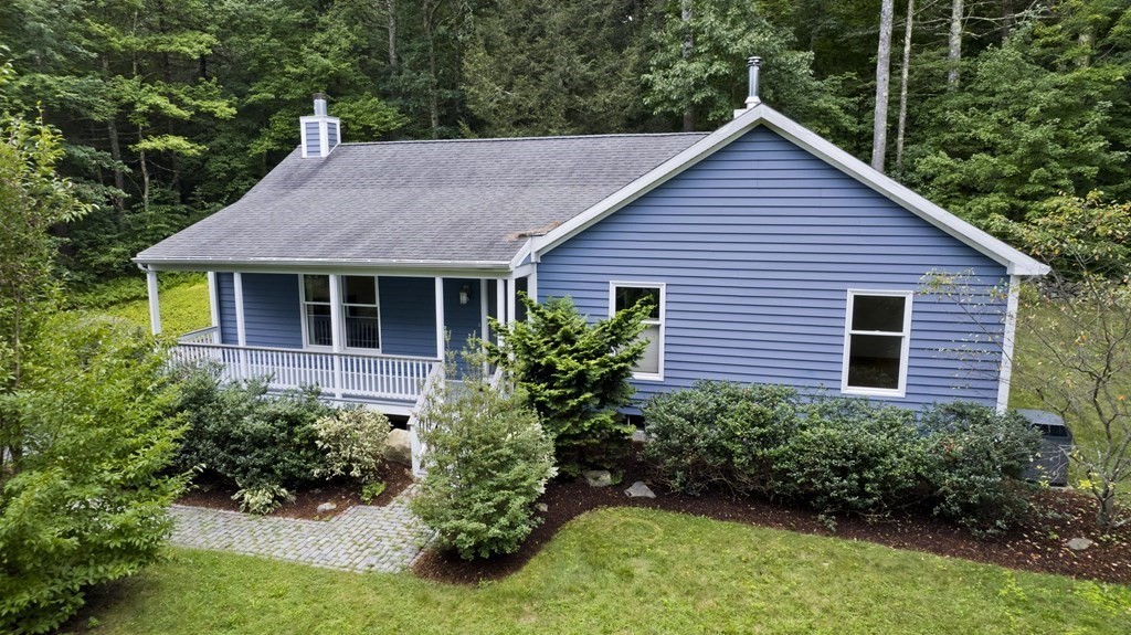 11 Eastview Drive, Belchertown, Massachusetts 01007