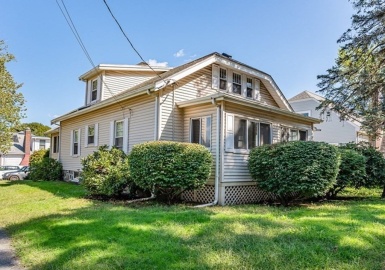 725 Lynnfield Street, Lynn, Massachusetts 01904, 3 Bedrooms Bedrooms, 8 Rooms Rooms,1.5 BathroomsBathrooms,Residential,For Sale,Lynnfield Street,73162340