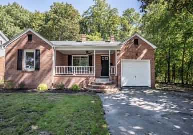 70 Davis St, Taunton, Massachusetts 02780, 2 Bedrooms Bedrooms, 5 Rooms Rooms,1 BathroomBathrooms,Residential,For Sale,Davis St,73162561