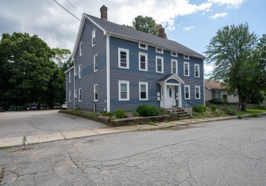 12 High St, Northbridge, Massachusetts 01588, 2 Bedrooms Bedrooms, 4 Rooms Rooms,1 BathroomBathrooms,Residential,For Sale,8-14 High St Condo,High St,73161365
