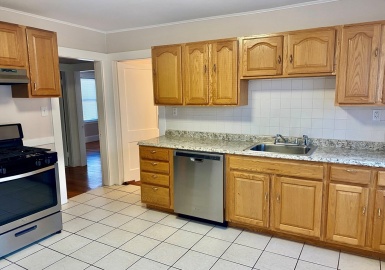 71 Seymour, Boston, Massachusetts 02131, 2 Bedrooms Bedrooms, 5 Rooms Rooms,1 BathroomBathrooms,Residential Lease,For Rent,Seymour,73199792