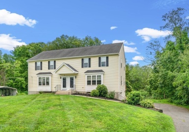 412 Main St, Northborough, Massachusetts 01532, 3 Bedrooms Bedrooms, 6 Rooms Rooms,2 BathroomsBathrooms,Residential,For Sale,Goodnow Meadows Condominium,Main St,73150827