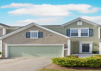127 Stonehaven Dr, Weymouth, Massachusetts 02190, 2 Bedrooms Bedrooms, 6 Rooms Rooms,2.5 BathroomsBathrooms,Residential,For Sale,Stonehaven Dr,73155633