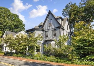 74 Buckingham, Cambridge, Massachusetts 02138, 2 Bedrooms Bedrooms, 4 Rooms Rooms,1 BathroomBathrooms,Residential Lease,For Rent,Buckingham,73114084