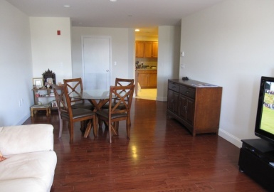 120 Wyllis Ave, Everett, Massachusetts 02149, 2 Bedrooms Bedrooms, 4 Rooms Rooms,2 BathroomsBathrooms,Residential Lease,For Rent,Wyllis Ave,73212779