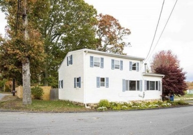 226 Sanford, Westport, Massachusetts 02790, 3 Bedrooms Bedrooms, 7 Rooms Rooms,2 BathroomsBathrooms,Residential,For Sale,Sanford,73153379