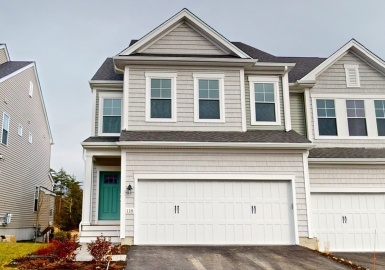 106 Heron Lane, Sudbury, Massachusetts 01776, 3 Bedrooms Bedrooms, 6 Rooms Rooms,2.5 BathroomsBathrooms,Residential Lease,For Rent,Heron Lane,73227044