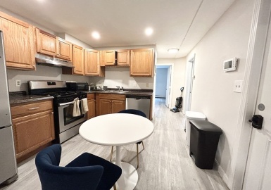 90 Hammond Street, Boston, Massachusetts 02120, 3 Bedrooms Bedrooms, 4 Rooms Rooms,1 BathroomBathrooms,Residential Lease,For Rent,Hammond Street,72619548