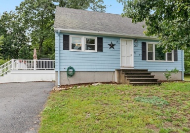 267 Salem Rd, Billerica, Massachusetts 01821, 4 Bedrooms Bedrooms, 7 Rooms Rooms,2 BathroomsBathrooms,Residential,For Sale,Salem Rd,73159159