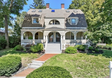 181 Cabot St, Newton, Massachusetts 02458, 2 Bedrooms Bedrooms, 5 Rooms Rooms,2.5 BathroomsBathrooms,Residential,For Sale,181 Cabot Street Condominium,Cabot St,73155536