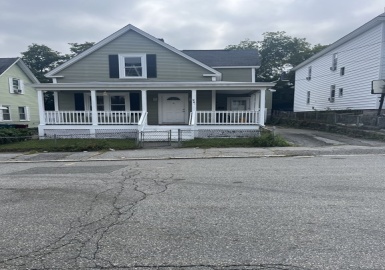 201 White Street, Lowell, Massachusetts 01824, 4 Bedrooms Bedrooms, 6 Rooms Rooms,1 BathroomBathrooms,Residential,For Sale,White Street,73162144
