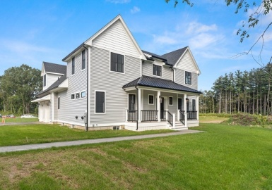 55 North St, Danvers, Massachusetts 01923, 4 Bedrooms Bedrooms, 8 Rooms Rooms,3.5 BathroomsBathrooms,Residential,For Sale,North St,73161434