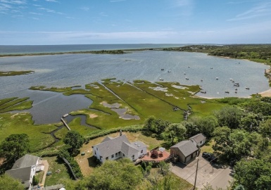 55 The Boulevard, Edgartown, Massachusetts 02539, 3 Bedrooms Bedrooms, 8 Rooms Rooms,1 BathroomBathrooms,Residential,For Sale,The Boulevard,73108942