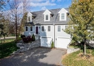 55 Lyons St, Quincy, Massachusetts 02169, 3 Bedrooms Bedrooms, 5 Rooms Rooms,2 BathroomsBathrooms,Residential Lease,For Rent,Lyons St,73234331