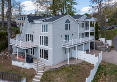 3 White St, Southwick, Massachusetts 01077, 4 Bedrooms Bedrooms, 11 Rooms Rooms,5.5 BathroomsBathrooms,Residential,For Sale,White St,73151900