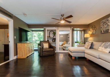 55 Tall Oaks Dr, Weymouth, Massachusetts 02190, 2 Bedrooms Bedrooms, 5 Rooms Rooms,2 BathroomsBathrooms,Residential,For Sale,Tall Oaks Dr,73162525