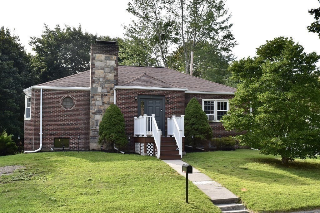 1 Dalessandro Ave, Dudley, Massachusetts 01571