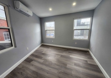 132 Millbury, Worcester, Massachusetts 01610, 3 Bedrooms Bedrooms, 5 Rooms Rooms,1 BathroomBathrooms,Residential Lease,For Rent,Millbury,73199336