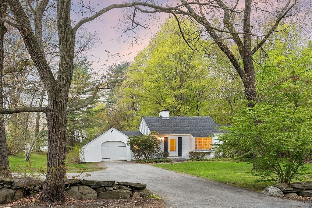 147 Harwood, Littleton, Massachusetts 01460