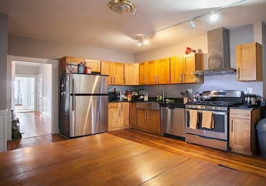 173 Rindge Ave, Cambridge, Massachusetts 02139, 5 Bedrooms Bedrooms, 9 Rooms Rooms,2 BathroomsBathrooms,Residential Lease,For Rent,Rindge Ave,73200839