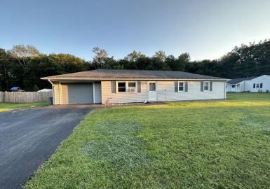 7 Nick Ln, Maynard, Massachusetts 01754, 3 Bedrooms Bedrooms, 6 Rooms Rooms,1.5 BathroomsBathrooms,Residential,For Sale,Nick Ln,73158160