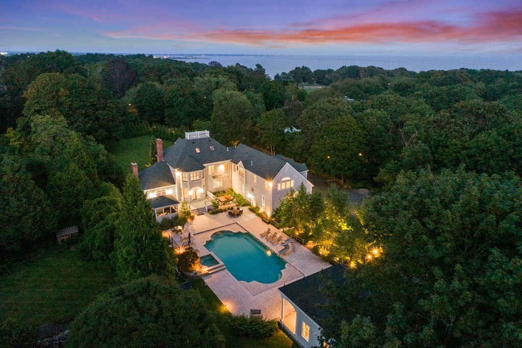 10 W Rockland Farm, Dartmouth, Massachusetts 02748