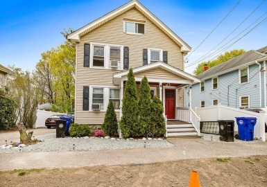 16 Concord Ave, Milton, Massachusetts 02186, 2 Bedrooms Bedrooms, 5 Rooms Rooms,1 BathroomBathrooms,Residential,For Sale,Concord Ave,73104894