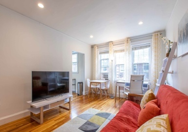 9 Ellery St, Cambridge, Massachusetts 02138, 1 Bedroom Bedrooms, 3 Rooms Rooms,1 BathroomBathrooms,Residential Lease,For Rent,Ellery St,73228178