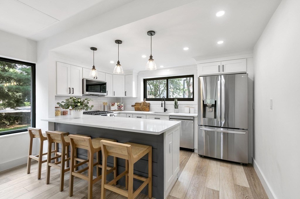 22 Chestnut Pl, Brookline, Massachusetts 02445