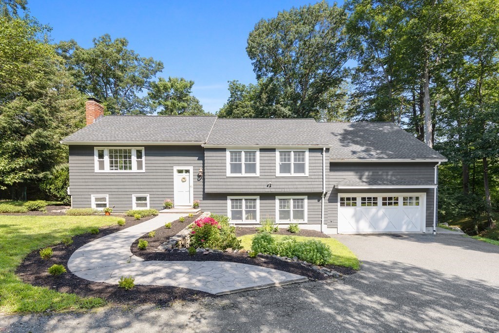 44 East St, Middleton, Massachusetts 01949