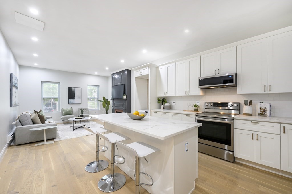 368 Main St, Boston, Massachusetts 02129