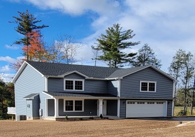 26 Noble Steed Xing, Southwick, Massachusetts 01077, 4 Bedrooms Bedrooms, 7 Rooms Rooms,2.5 BathroomsBathrooms,Residential,For Sale,Noble Steed Xing,73147600