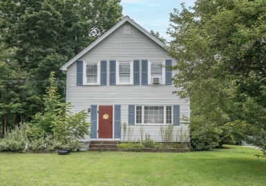 31 Worcester St., Taunton, Massachusetts 02780, 3 Bedrooms Bedrooms, 6 Rooms Rooms,2 BathroomsBathrooms,Residential,For Sale,Worcester St.,73160275