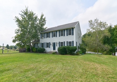 209 Paxton Rd, Spencer, Massachusetts 01562, 3 Bedrooms Bedrooms, 7 Rooms Rooms,2.5 BathroomsBathrooms,Residential,For Sale,Paxton Rd,73158451