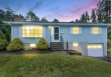 3 Rochelle St., Auburn, Massachusetts 01501, 3 Bedrooms Bedrooms, 6 Rooms Rooms,1.5 BathroomsBathrooms,Residential,For Sale,Rochelle St.,73146787