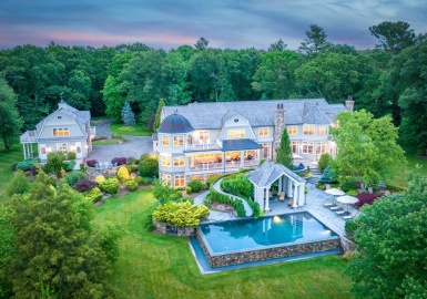 1 Old Farm Road, Berkley, Massachusetts 02779, 5 Bedrooms Bedrooms, 18 Rooms Rooms,6 BathroomsBathrooms,Residential,For Sale,Old Farm Road,73128556