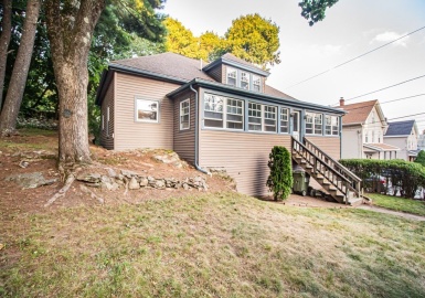 36 Grove St, Spencer, Massachusetts 01562, 2 Bedrooms Bedrooms, 5 Rooms Rooms,1 BathroomBathrooms,Residential,For Sale,Grove St,73158458